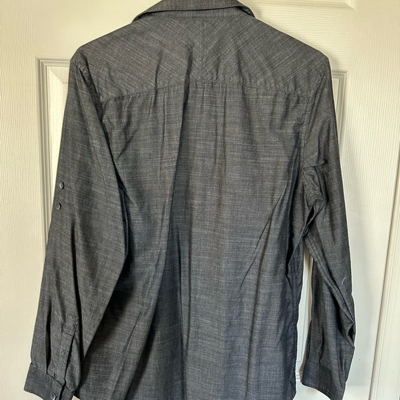 Calvin Klein men’s button down - Picture 2 of 2